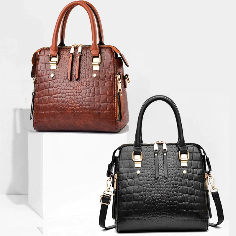 Bolsa Feminina em Couro Transversal Crocodile