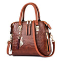 Bolsa Feminina em Couro Transversal Crocodile